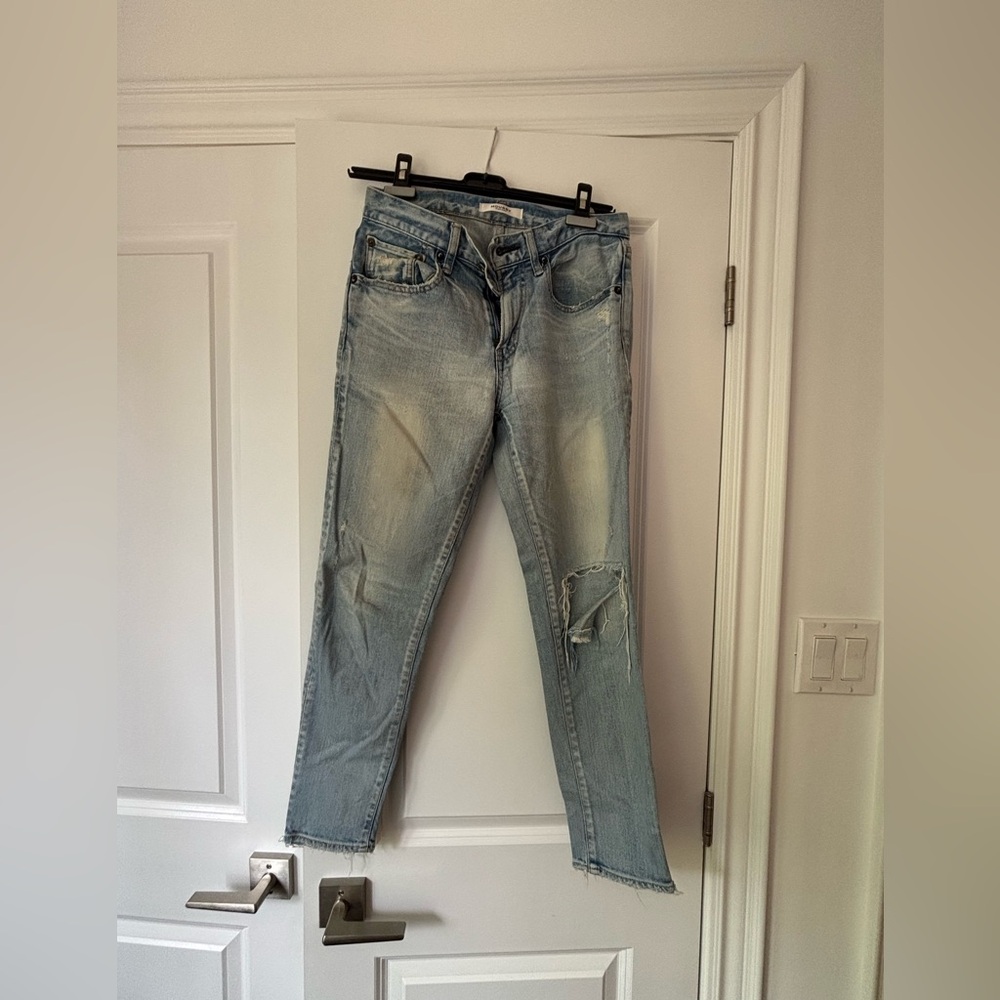 Moussy vintage light blue skinny jeans with some distressing